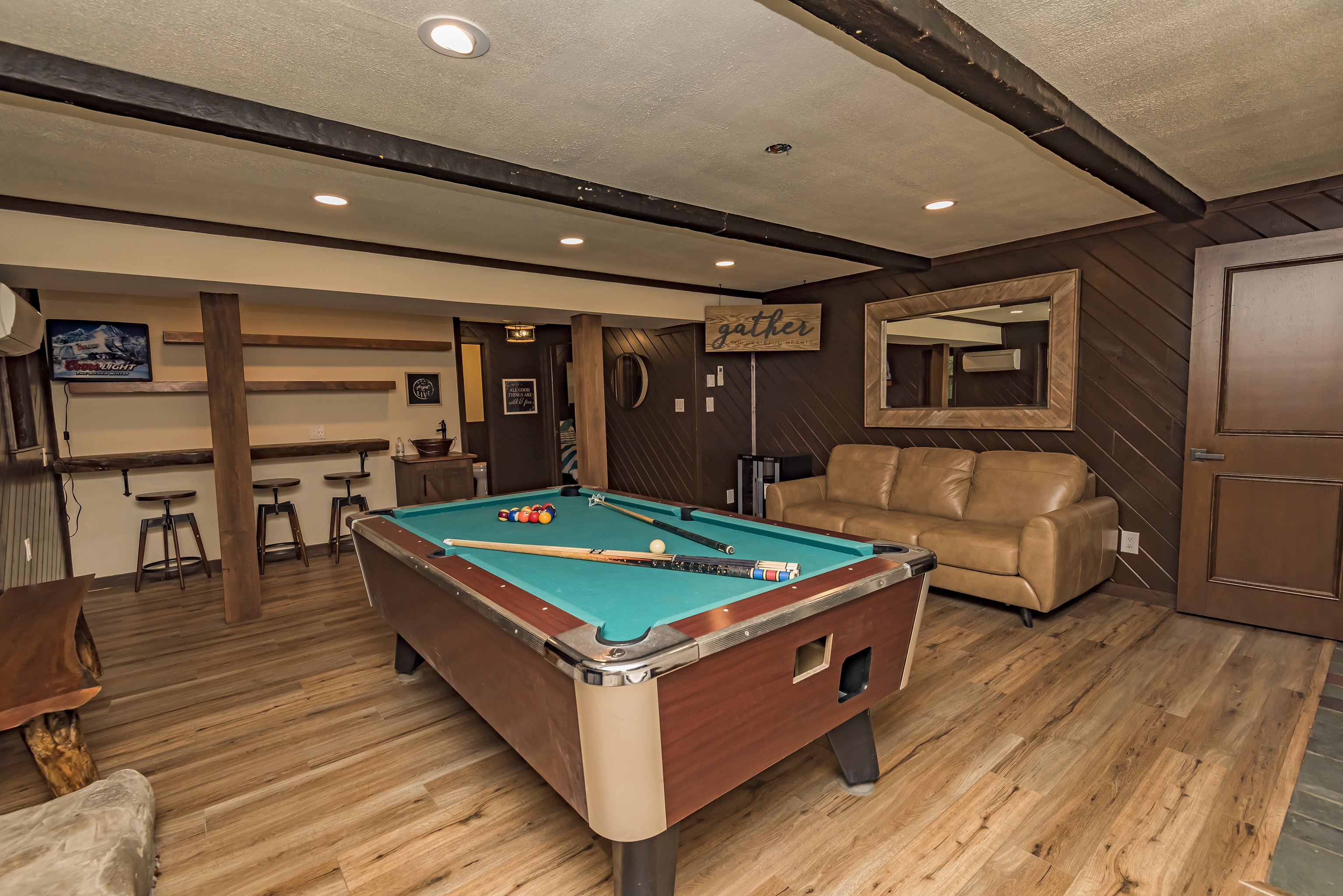 The Woodland Luxe Lodge - Image 5