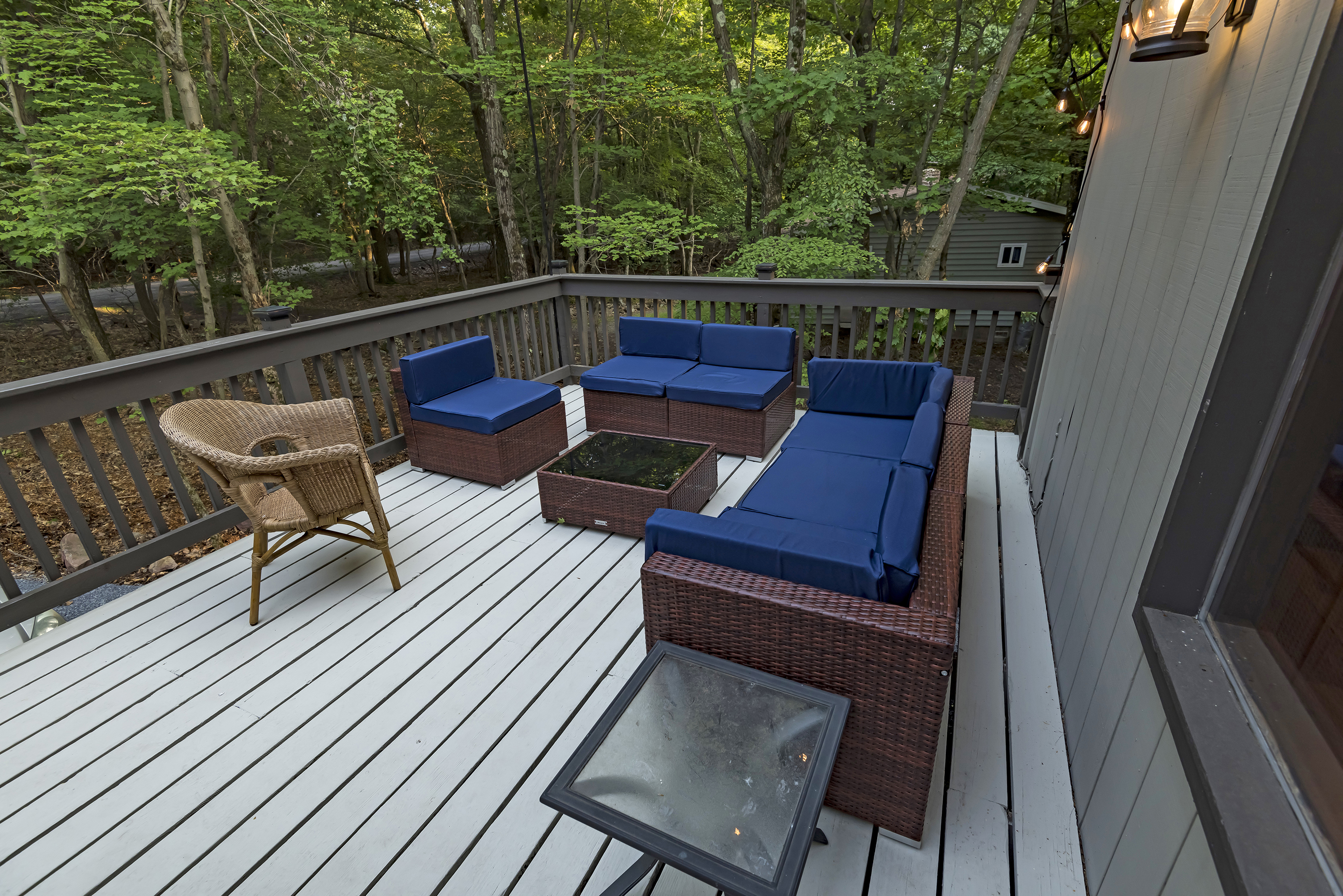 The Woodland Luxe Lodge - Image 7