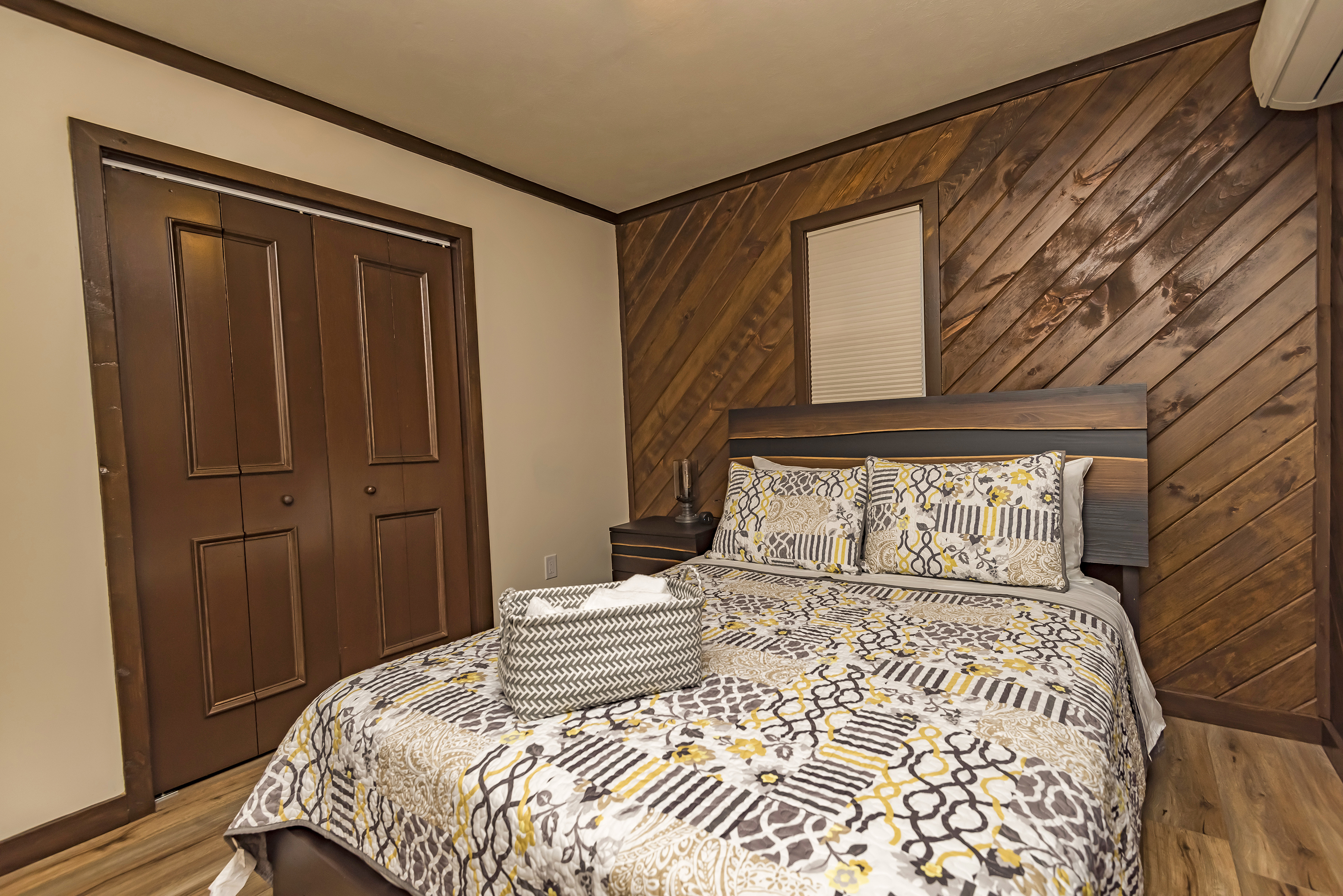 The Woodland Luxe Lodge - Image 12